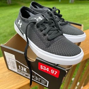 Youth Under Armour shoes